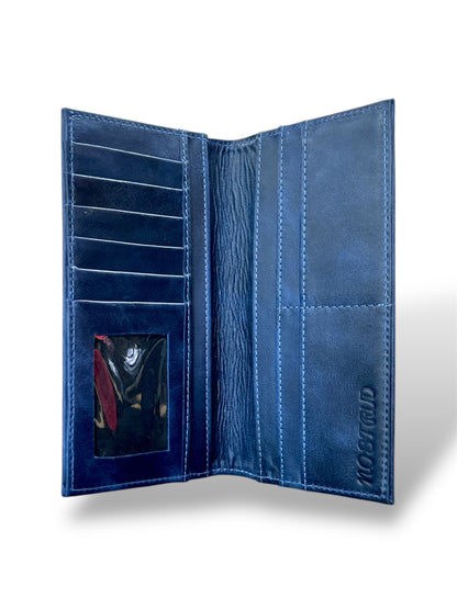 Billetera larga en cuero Azul salvaje.