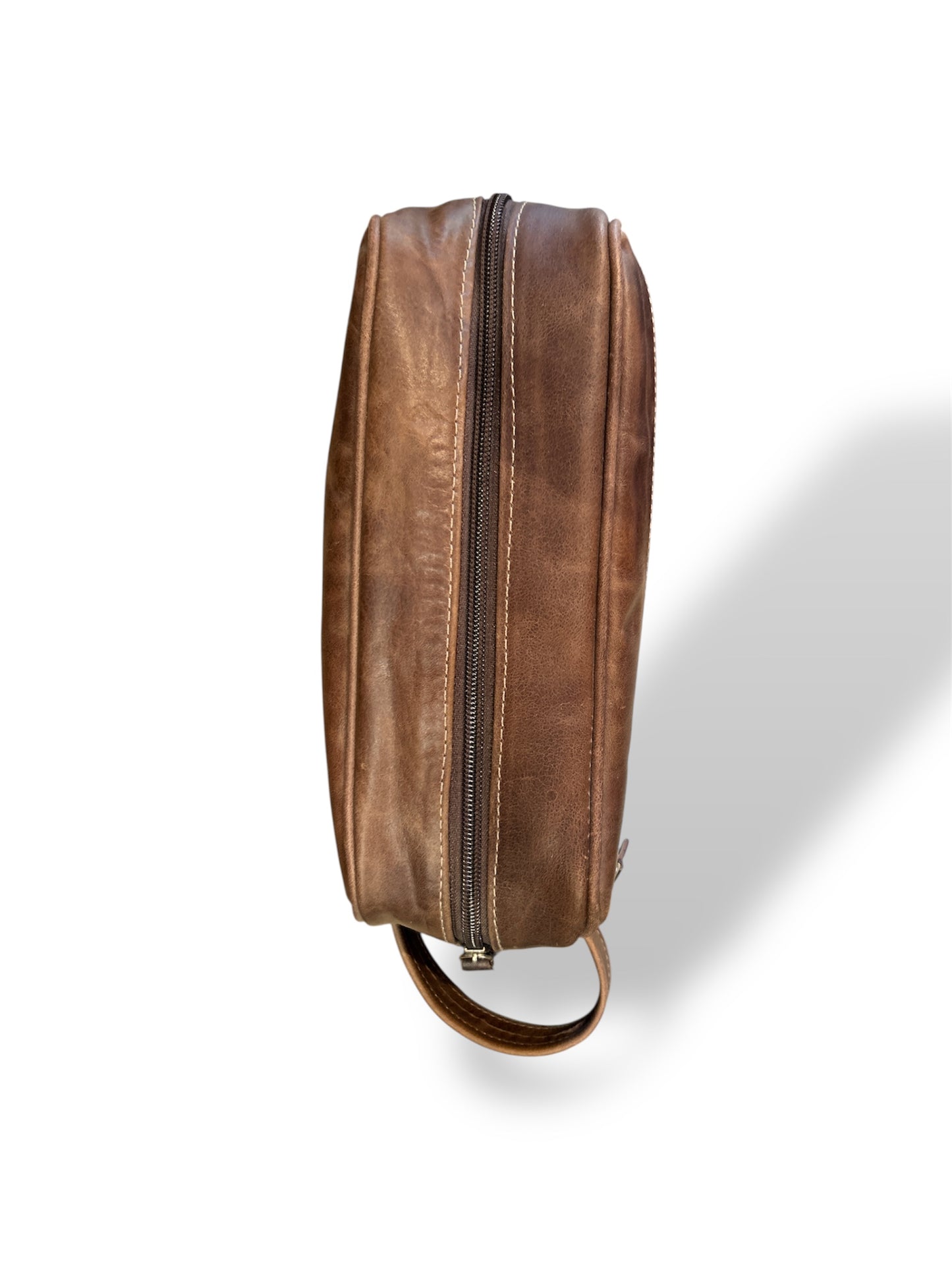 Neceser Mediano en cuero marron