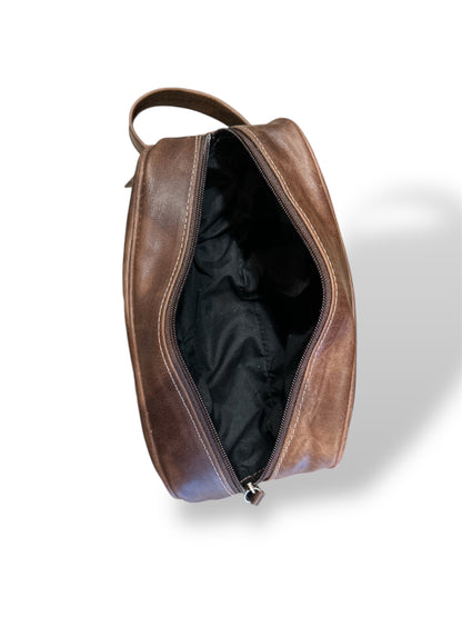 Neceser Mediano en cuero marron