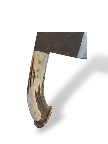 Cuchillo tipo hachuela.