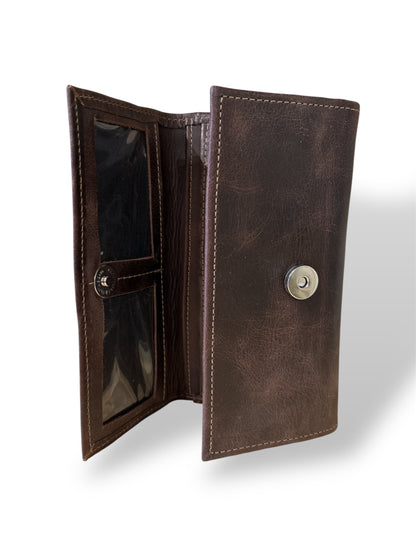 Billetera para dama de cuero marrón salvaje