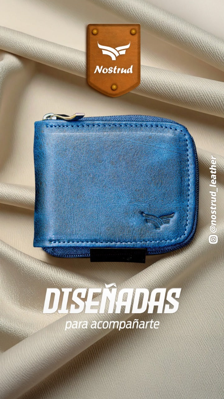 Billetera con cierre en cuero azul salvaje